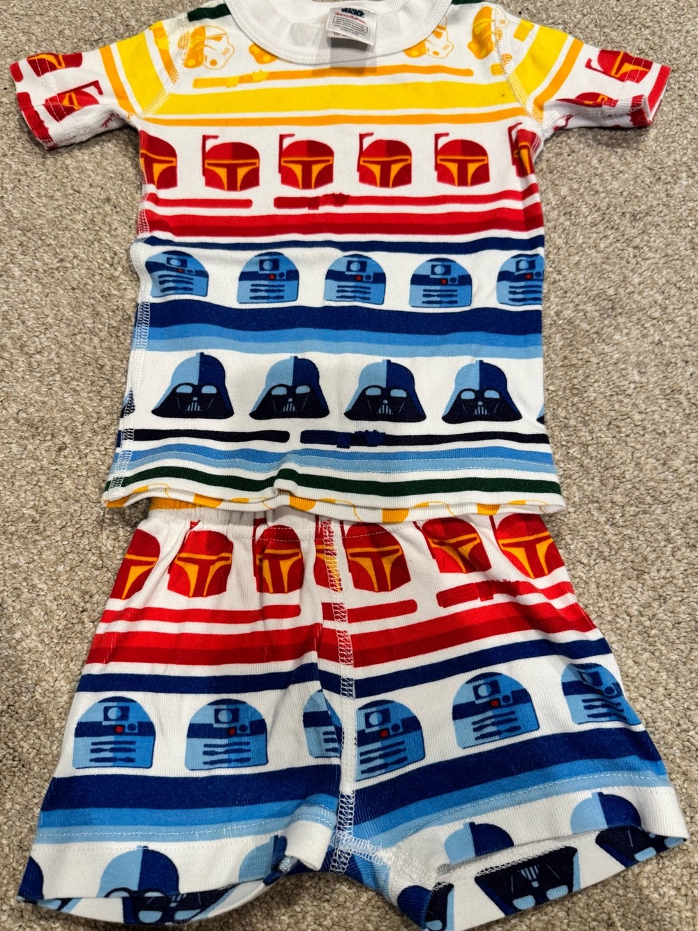 Hanna Andersson Star Wars shorts pajama set Size 2T